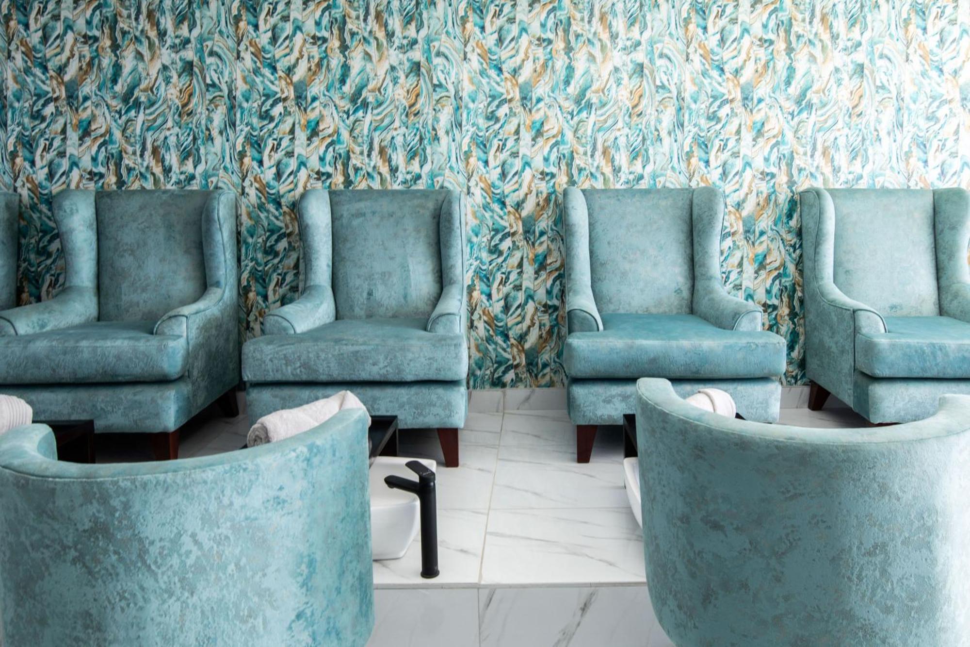 Dolphin Bay Boutique Hotel And Spa Port Elizabeth Eksteriør billede